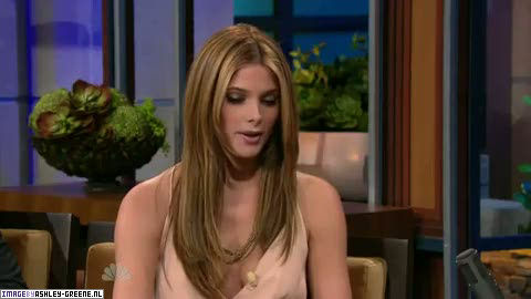 AshleyGreene_dot_nl-AchterdeSchermen14Juli2010JayLeno00130.jpg AshleyGreene_dot_nl-AchterdeSchermen14Juli2010JayLeno00130.jpg