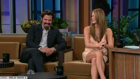 AshleyGreene_dot_nl-AchterdeSchermen14Juli2010JayLeno00231.jpg AshleyGreene_dot_nl-AchterdeSchermen14Juli2010JayLeno00231.jpg