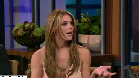 AshleyGreene_dot_nl-AchterdeSchermen14Juli2010JayLeno00256.jpg AshleyGreene_dot_nl-AchterdeSchermen14Juli2010JayLeno00256.jpg