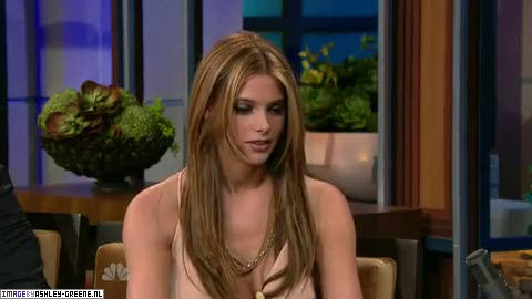 AshleyGreene_dot_nl-AchterdeSchermen14Juli2010JayLeno00267.jpg AshleyGreene_dot_nl-AchterdeSchermen14Juli2010JayLeno00267.jpg