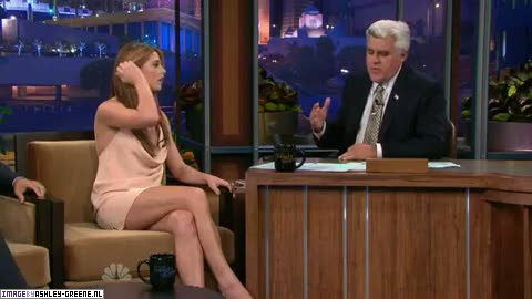 AshleyGreene_dot_nl-AchterdeSchermen14Juli2010JayLeno00270.jpg AshleyGreene_dot_nl-AchterdeSchermen14Juli2010JayLeno00270.jpg