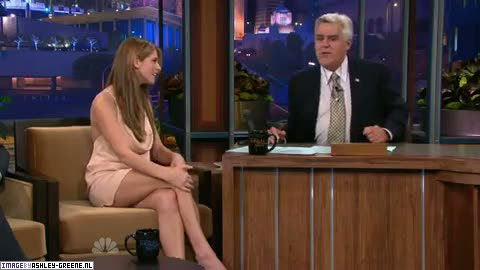 AshleyGreene_dot_nl-AchterdeSchermen14Juli2010JayLeno00286.jpg AshleyGreene_dot_nl-AchterdeSchermen14Juli2010JayLeno00286.jpg