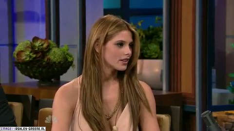 AshleyGreene_dot_nl-AchterdeSchermen14Juli2010JayLeno00314.jpg AshleyGreene_dot_nl-AchterdeSchermen14Juli2010JayLeno00314.jpg