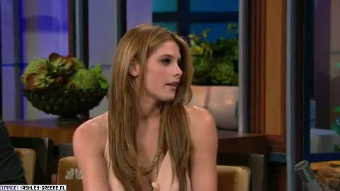 AshleyGreene_dot_nl-AchterdeSchermen14Juli2010JayLeno00319.jpg AshleyGreene_dot_nl-AchterdeSchermen14Juli2010JayLeno00319.jpg