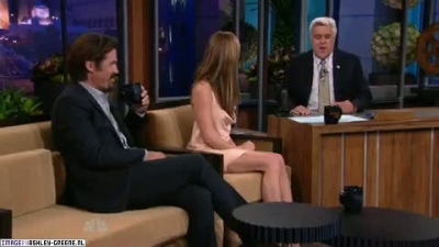 AshleyGreene_dot_nl-AchterdeSchermen14Juli2010JayLeno00025.jpg