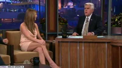 AshleyGreene_dot_nl-AchterdeSchermen14Juli2010JayLeno00198.jpg