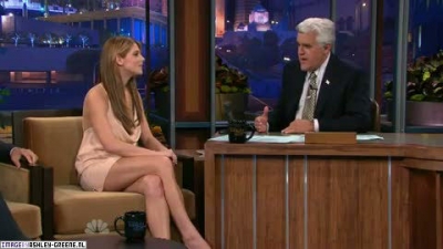 AshleyGreene_dot_nl-AchterdeSchermen14Juli2010JayLeno00272.jpg