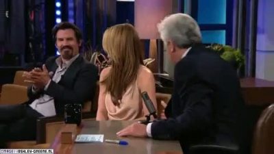 AshleyGreene_dot_nl-AchterdeSchermen14Juli2010JayLeno00342.jpg