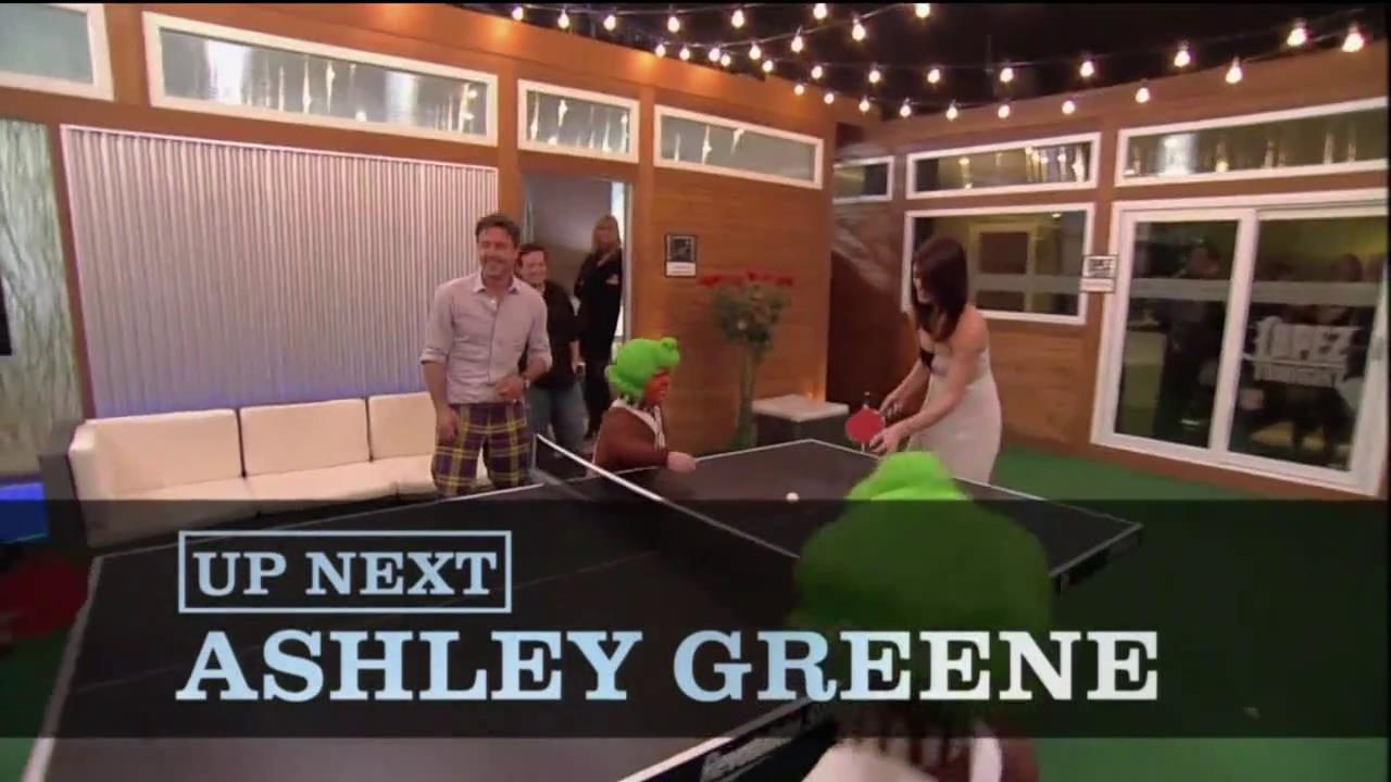 Ashley-Greene_dot_nl-LopezTonight23november2010-00014.jpg Ashley-Greene_dot_nl-LopezTonight23november2010-00014.jpg