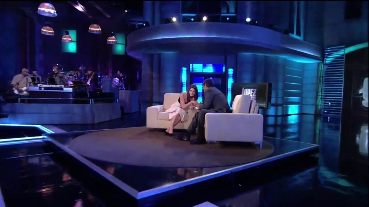 Ashley-Greene_dot_nl-LopezTonight23november2010-00465.jpg Ashley-Greene_dot_nl-LopezTonight23november2010-00465.jpg