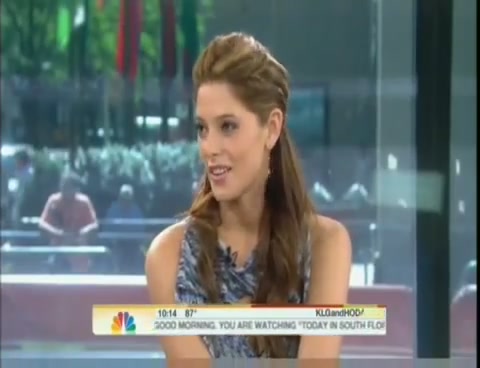 Ashley-Greene-dot-nl_2010TheTodayShow0021.jpg