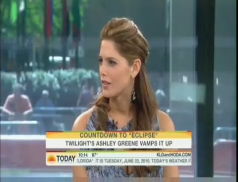 Ashley-Greene-dot-nl_2010TheTodayShow0027.jpg