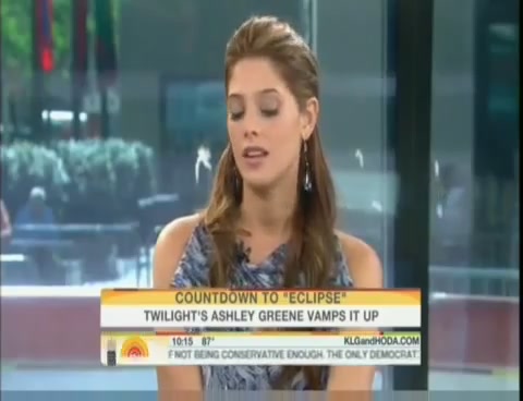 Ashley-Greene-dot-nl_2010TheTodayShow0111.jpg