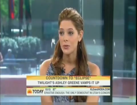 Ashley-Greene-dot-nl_2010TheTodayShow0113.jpg