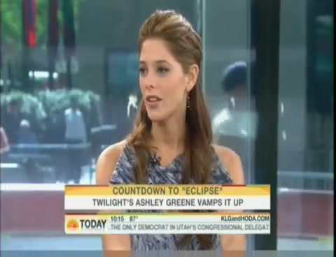 Ashley-Greene-dot-nl_2010TheTodayShow0115.jpg