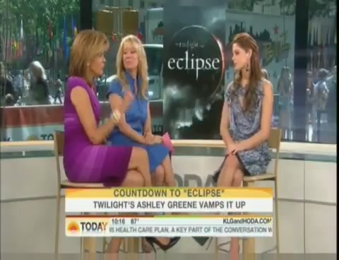 Ashley-Greene-dot-nl_2010TheTodayShow0148.jpg
