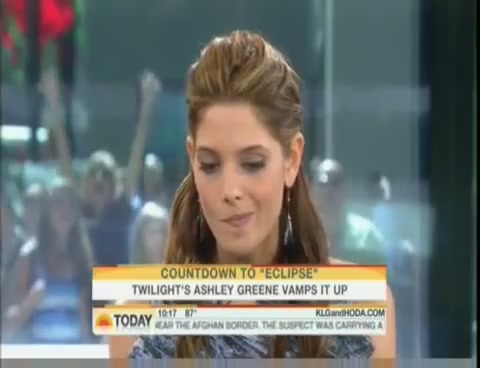 Ashley-Greene-dot-nl_2010TheTodayShow0179.jpg Ashley-Greene-dot-nl_2010TheTodayShow0179.jpg