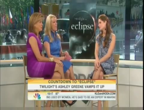 Ashley-Greene-dot-nl_2010TheTodayShow0191.jpg