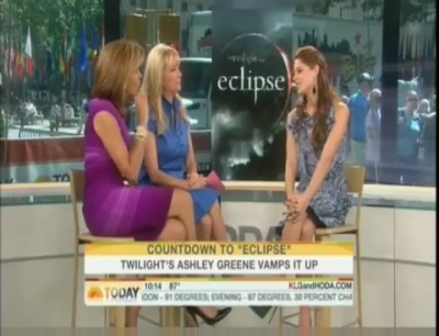 Ashley-Greene-dot-nl_2010TheTodayShow0038.jpg