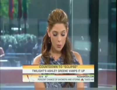 Ashley-Greene-dot-nl_2010TheTodayShow0043.jpg