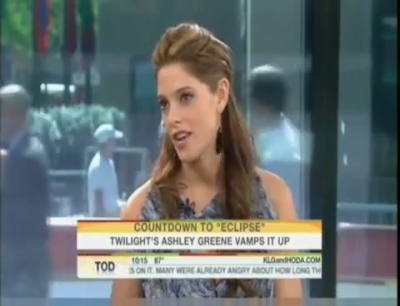 Ashley-Greene-dot-nl_2010TheTodayShow0071.jpg