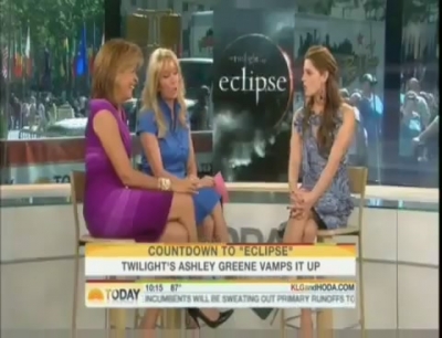 Ashley-Greene-dot-nl_2010TheTodayShow0087.jpg