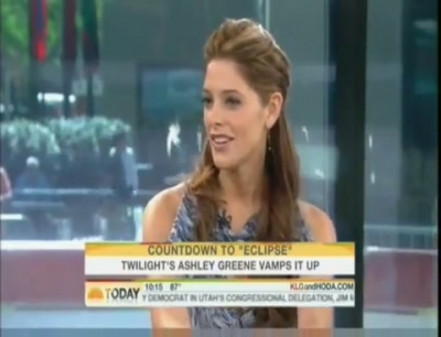 Ashley-Greene-dot-nl_2010TheTodayShow0116.jpg