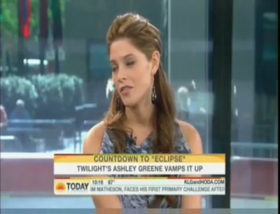 Ashley-Greene-dot-nl_2010TheTodayShow0122.jpg