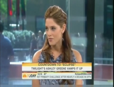 Ashley-Greene-dot-nl_2010TheTodayShow0125.jpg