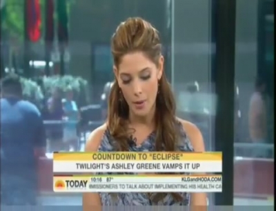 Ashley-Greene-dot-nl_2010TheTodayShow0143.jpg