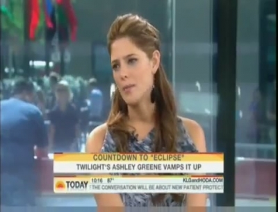 Ashley-Greene-dot-nl_2010TheTodayShow0152.jpg