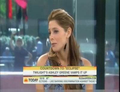 Ashley-Greene-dot-nl_2010TheTodayShow0158.jpg