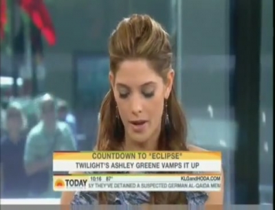 Ashley-Greene-dot-nl_2010TheTodayShow0172.jpg