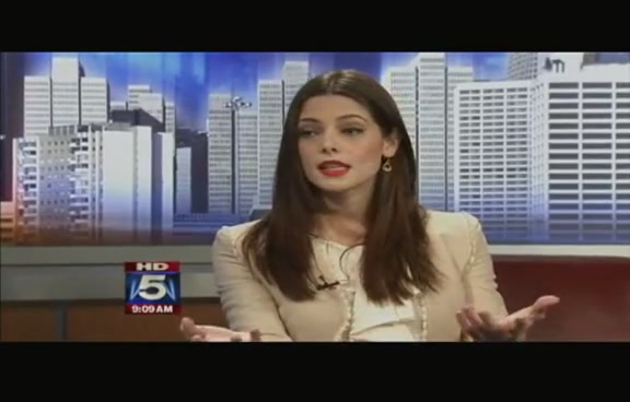Ashley-Greene-dot-nl_2011GoodDayAtlanta0047.jpg