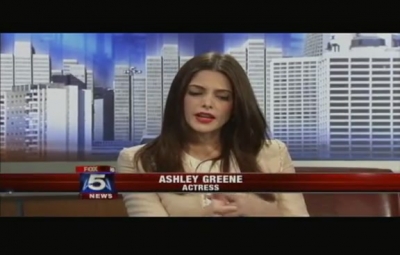 Ashley-Greene-dot-nl_2011GoodDayAtlanta0152.jpg