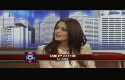 Ashley-Greene-dot-nl_2011GoodDayAtlanta0154.jpg