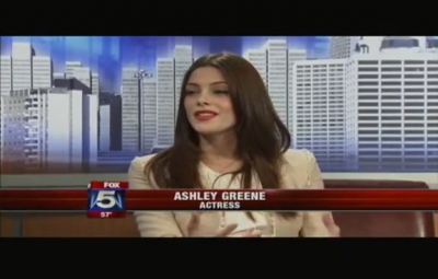 Ashley-Greene-dot-nl_2011GoodDayAtlanta0156.jpg