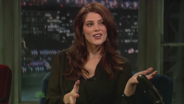 Ashley-Greene-dot-nl-2011LateNghtWithJimmyFallon0182.jpg