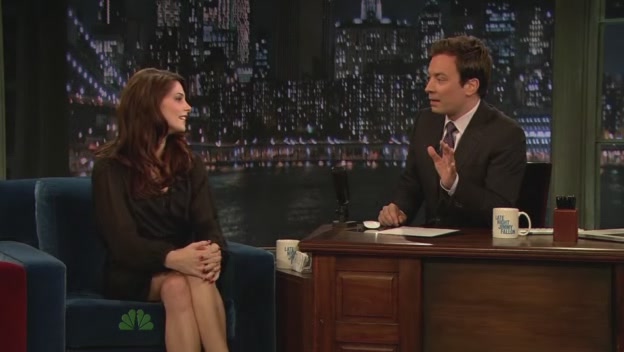 Ashley-Greene-dot-nl-2011LateNghtWithJimmyFallon0305.jpg