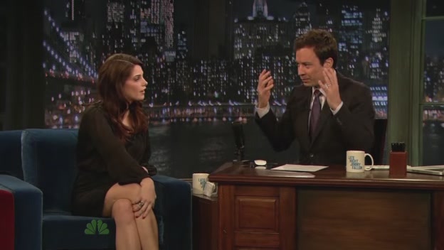 Ashley-Greene-dot-nl-2011LateNghtWithJimmyFallon0333.jpg