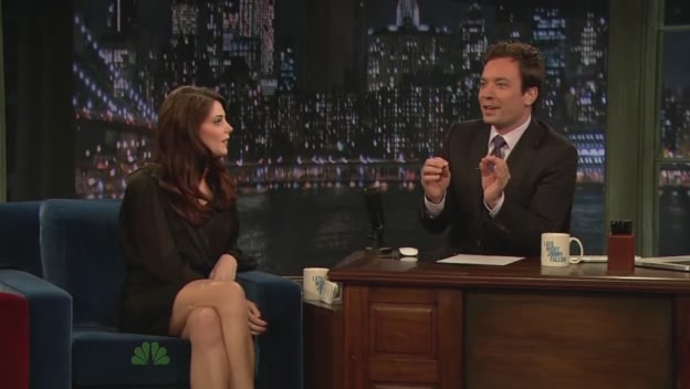 Ashley-Greene-dot-nl-2011LateNghtWithJimmyFallon0392.jpg