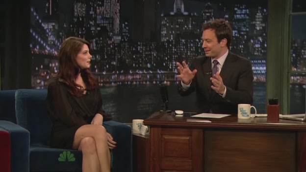 Ashley-Greene-dot-nl-2011LateNghtWithJimmyFallon0396.jpg