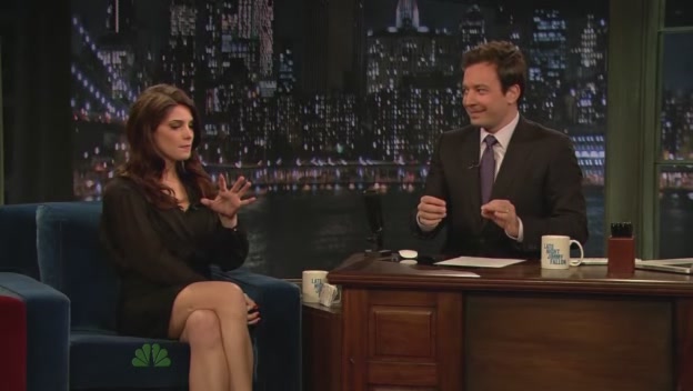 Ashley-Greene-dot-nl-2011LateNghtWithJimmyFallon0400.jpg