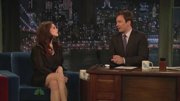 Ashley-Greene-dot-nl-2011LateNghtWithJimmyFallon0406.jpg