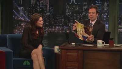 Ashley-Greene-dot-nl-2011LateNghtWithJimmyFallon0066.jpg