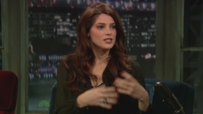 Ashley-Greene-dot-nl-2011LateNghtWithJimmyFallon0109.jpg