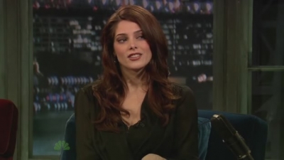 Ashley-Greene-dot-nl-2011LateNghtWithJimmyFallon0180.jpg