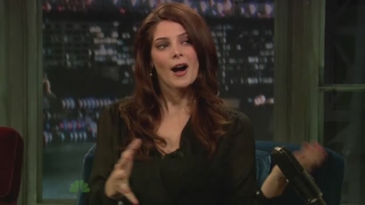 Ashley-Greene-dot-nl-2011LateNghtWithJimmyFallon0181.jpg