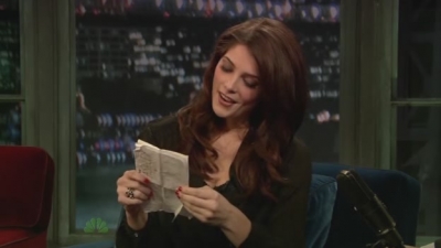 Ashley-Greene-dot-nl-2011LateNghtWithJimmyFallon0249.jpg