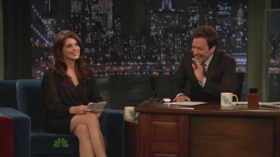 Ashley-Greene-dot-nl-2011LateNghtWithJimmyFallon0266.jpg